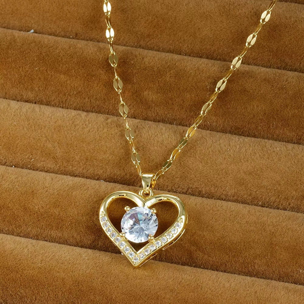 Htpwe Artificial Gems Heart Pendant Necklace for Women Golden Stainless Steel Lips Neck Chain Female Necklaces Jewelry for Girl